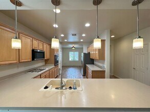 3572 Ridge Meadow St in Las Vegas, NV - Building Photo - Building Photo