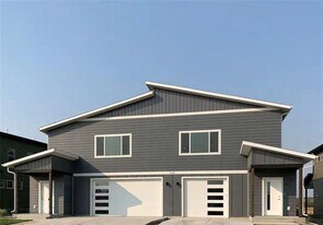 1147 Abigail Ln in Bozeman, MT - Building Photo