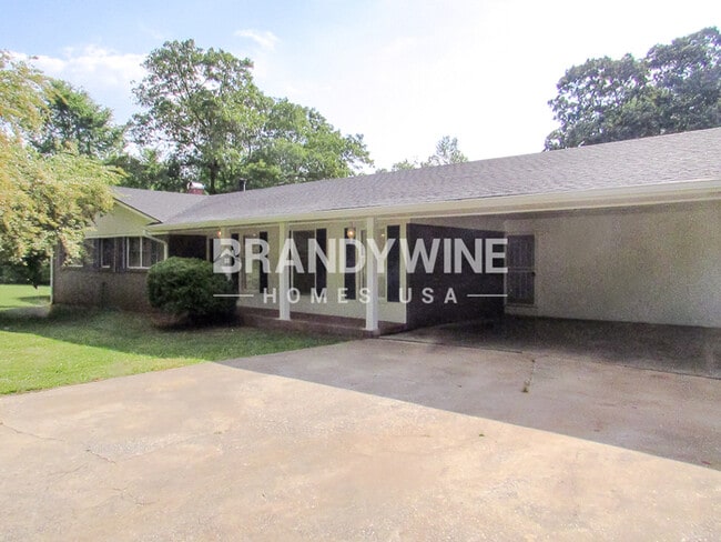 property at 4060 W Stubbs Rd