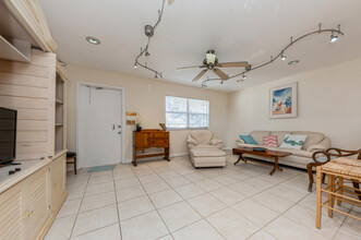 98 Waterford D in Delray Beach, FL - Building Photo - Building Photo