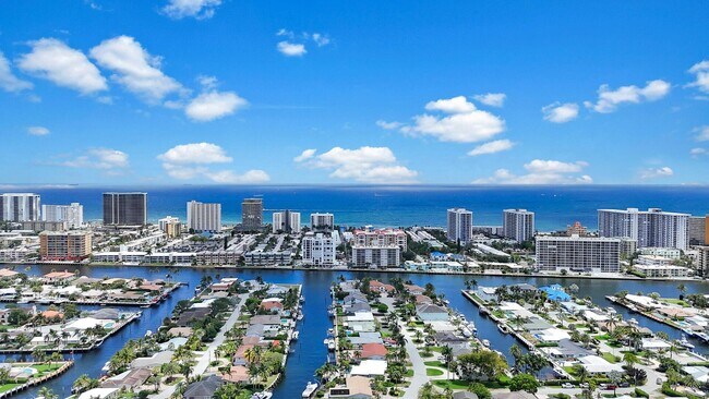 2724 NE 10th St in Pompano Beach, FL - Building Photo - Building Photo