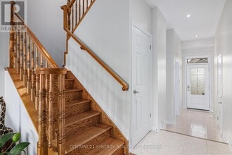 2479 Esprit Dr in Ottawa, ON - Building Photo - Building Photo