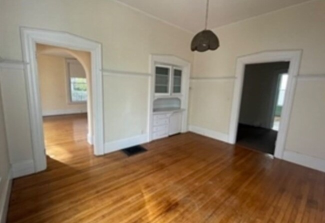 84 Walker St in Newton, MA - Building Photo - Building Photo