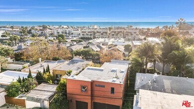 212 3rd Ave in Los Angeles, CA - Building Photo - Building Photo