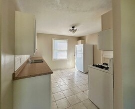 4545 S Laclede St in Wichita, KS - Building Photo - Building Photo