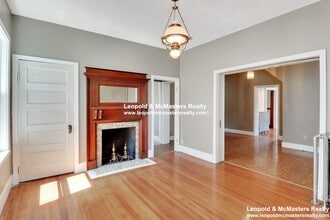 288 Pleasant St, Unit 1 in Winthrop, MA - Building Photo - Building Photo
