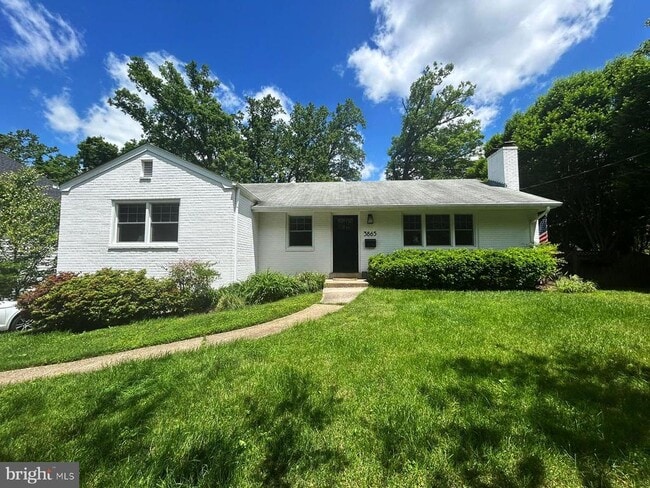 property at 3865 N Upland St