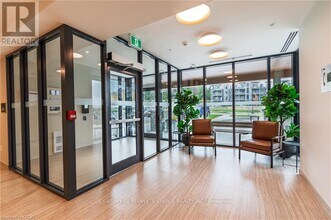 1100 Lackner Pl in Kitchener, ON - Building Photo - Building Photo