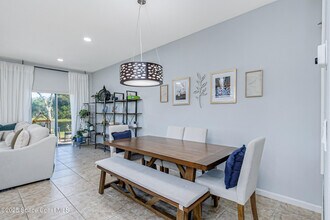 2705 Revolution St in Melbourne, FL - Building Photo - Building Photo