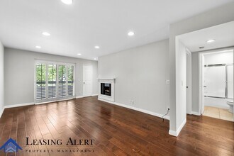 26914 Rainbow Glen Dr in Santa Clarita, CA - Building Photo - Building Photo