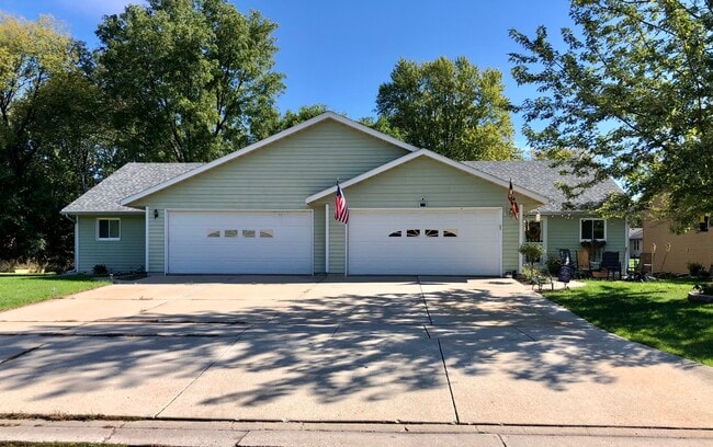 property at 1210 -1212 Prairie Ave