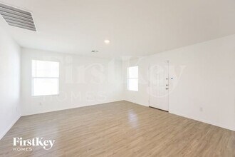 2408 Lake Hls in New Braunfels, TX - Building Photo - Building Photo