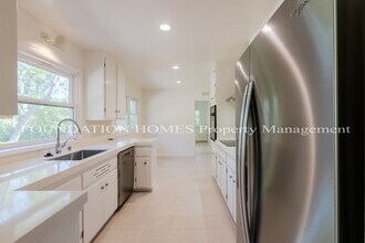 7 Tappan Ct in San Anselmo, CA - Building Photo - Building Photo