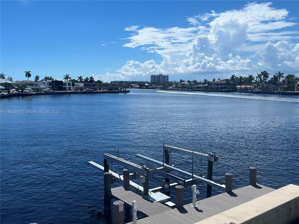 3186 SE 12th St in Pompano Beach, FL - Building Photo