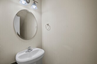 8424 10th Pl SE in Lake Stevens, WA - Building Photo - Building Photo