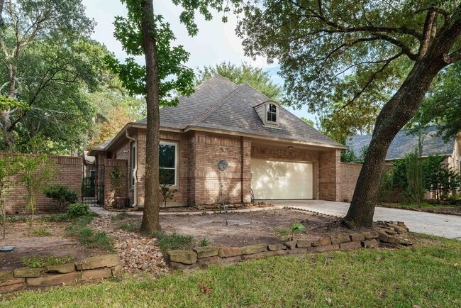 property at 127 S Copperknoll Cir