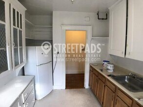 1630 Commonwealth Ave in Boston, MA - Building Photo - Building Photo