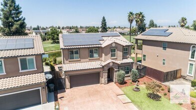 1692 East Green Sage Avenue in Fresno, CA - Building Photo - Building Photo