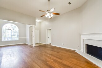 9716 Kingsridge Dr in Lakeland, TN - Building Photo - Building Photo