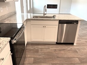 3232 Emberly Dr in Roebuck, SC - Foto de edificio - Building Photo