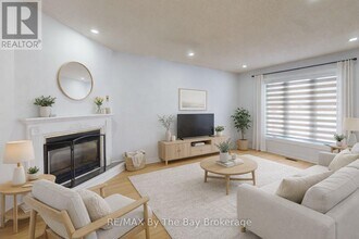 9 Myrtle Lynn Pl in Wasaga Beach, ON - Building Photo - Building Photo