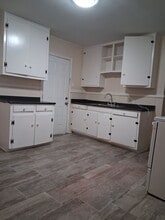 647 Robinhood Rd in Jackson, MS - Building Photo - Building Photo