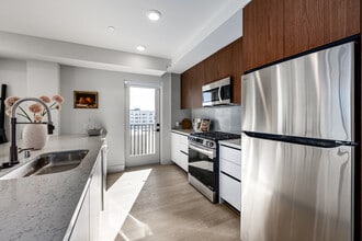 The Boutique in Los Angeles, CA - Building Photo - Interior Photo