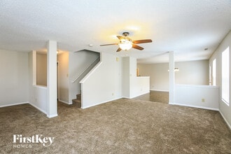 12164 E 141st St in Noblesville, IN - Foto de edificio - Building Photo