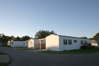 Sunlake Terrace Estates in Davenport, FL - Building Photo - Building Photo