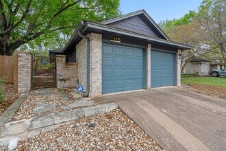 1715 Whitney Way in Austin, TX - Building Photo - Building Photo