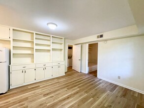 1227 Barnwell St in Columbia, SC - Foto de edificio - Building Photo