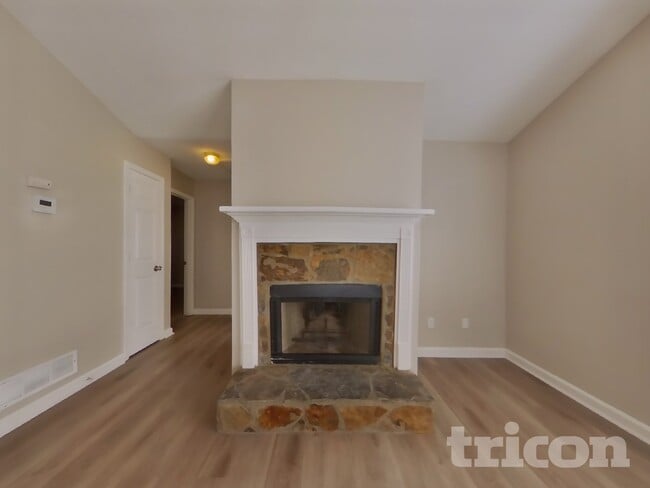 2218 Alyssa Ct in Lithia Springs, GA - Foto de edificio - Building Photo