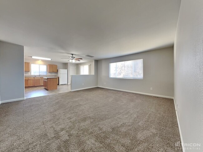 7409 Creekland Dr in Reno, NV - Building Photo - Building Photo