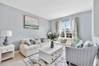 3527 Chesapeake Cir in Boynton Beach, FL - Building Photo - Building Photo