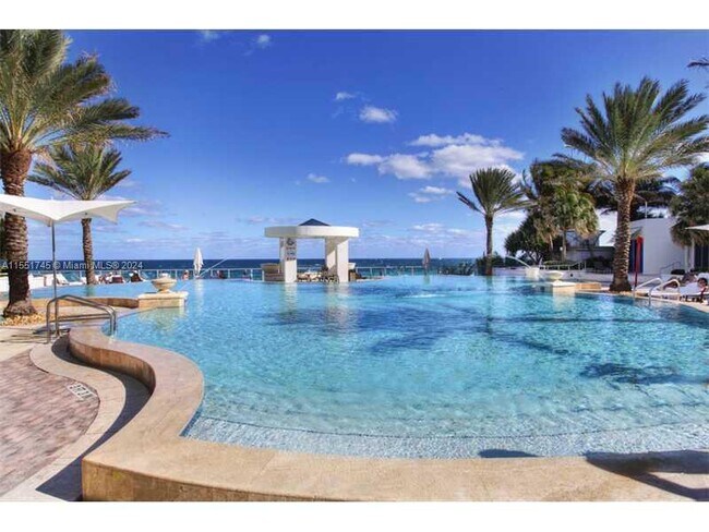 property at 3101 S Ocean Dr