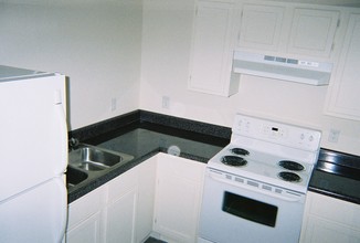 Maple Manor in Lebanon, TN - Building Photo - Building Photo