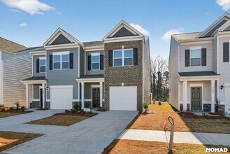 6028 Jasmine Br Rd in Charlotte, NC - Foto de edificio - Building Photo