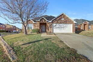 1901 Grand Fir Dr in Little Elm, TX - Building Photo