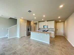2450 Sweet Viburnum Wy in Ocoee, FL - Building Photo - Building Photo