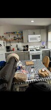 14 Earl St, Unit 2 in Red Bank, NJ - Building Photo - Building Photo