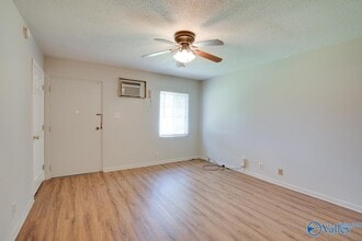 1328 Oshaughnessy Ave NE in Huntsville, AL - Building Photo - Building Photo