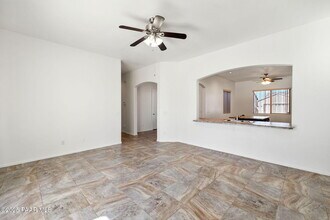 4505 N Dryden in Prescott Valley, AZ - Foto de edificio - Building Photo