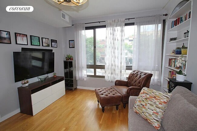 500 4th Ave in Brooklyn, NY - Building Photo - Building Photo