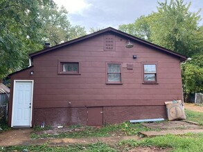 9746 Diamond Dr in St. Louis, MO - Building Photo - Building Photo