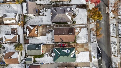 7432 W Ainslie St in Chicago, IL - Building Photo - Building Photo