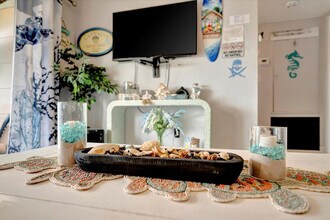 11420 1st St E in Treasure Island, FL - Building Photo - Building Photo