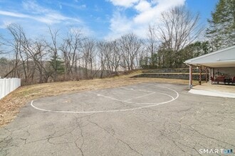 103 Martin Rd in Bristol, CT - Foto de edificio - Building Photo