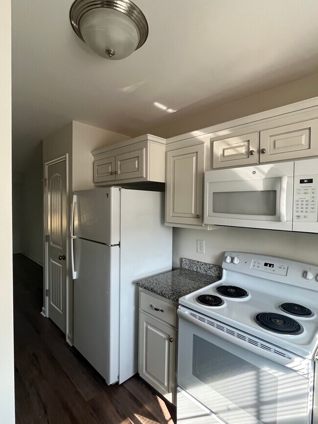 101 Loganshire Way, Unit 1 in Princeton, NC - Building Photo - Building Photo