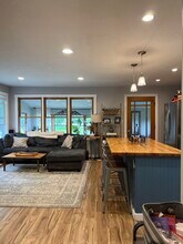 49 North St in Essex Junction, VT - Building Photo - Building Photo