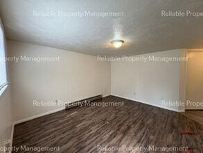 560 I St, Unit 560 in Idaho Falls, ID - Building Photo - Building Photo